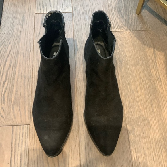 H&M Shoes - H&M faux suede pull-on black booties Sz.40